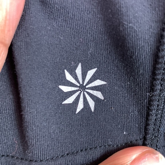 Athleta Skirt Women Small Athletic Skirt with Pocket Shorts underneath - Picture 3 of 7